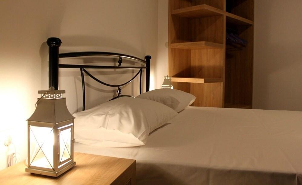 Mulberry Suites Rhodes City Bagian luar foto