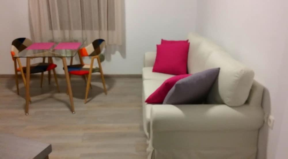 Mulberry Suites Rhodes City Bagian luar foto