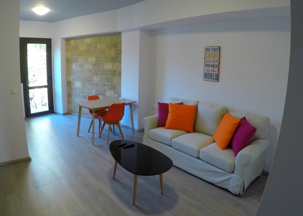 Mulberry Suites Rhodes City Bagian luar foto