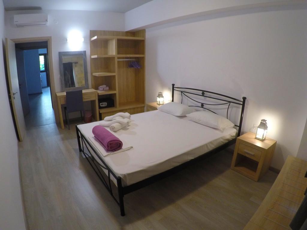Mulberry Suites Rhodes City Bagian luar foto