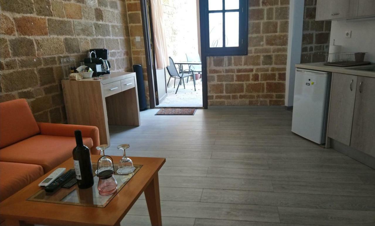 Mulberry Suites Rhodes City Bagian luar foto